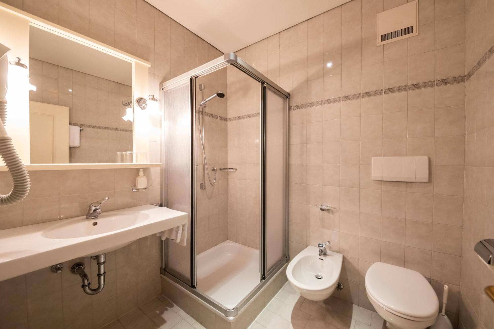 Appartement Strobl Sexten ภายนอก รูปภาพ